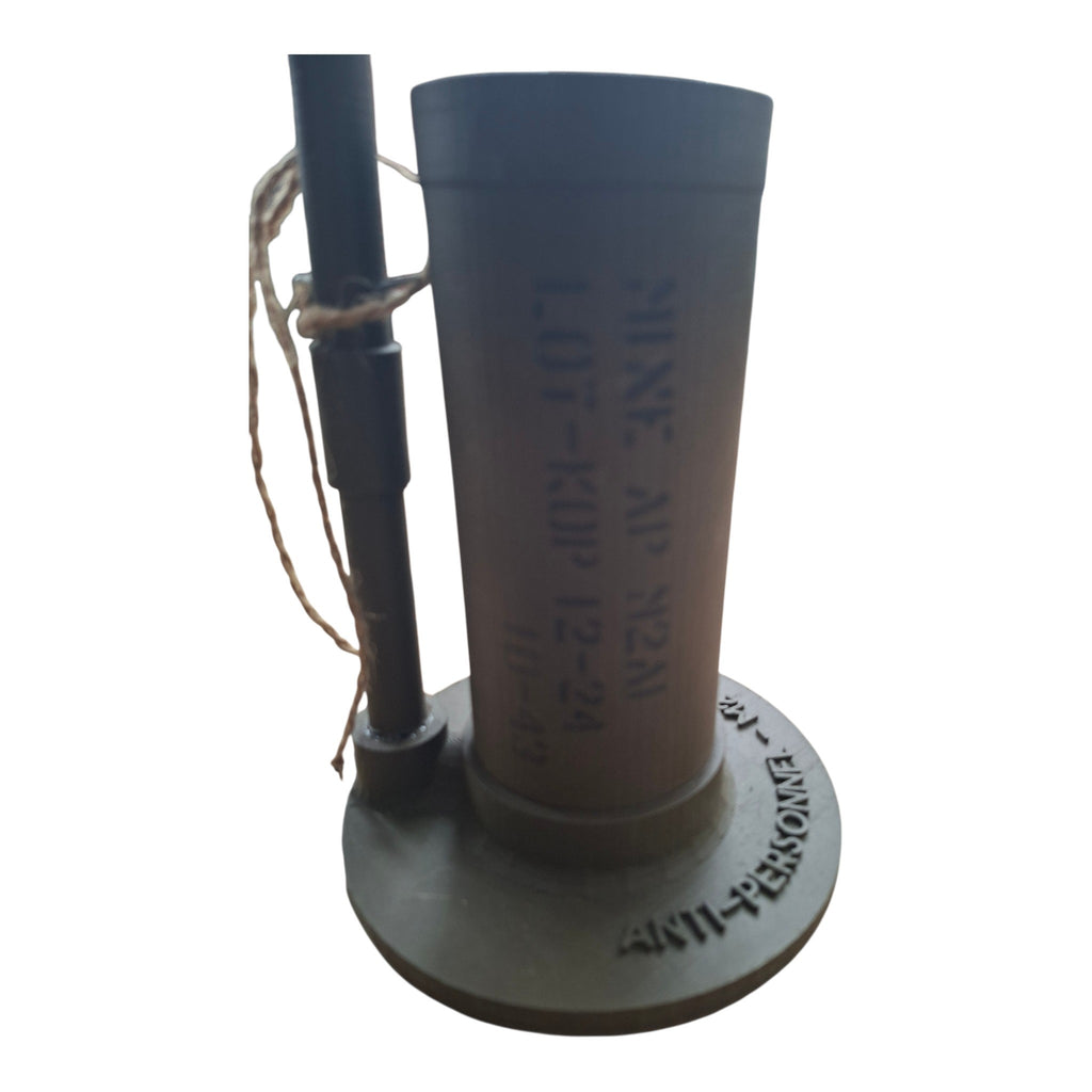 Us anti-personnel M2A1 mine